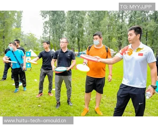 飞盘盛宴：深入了解上海飞盘队的灵活战术与团队精神